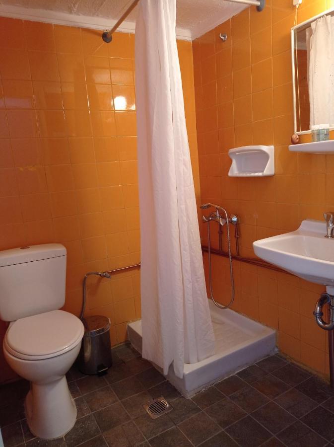 Ostria Hotel Áyios Nikítas Buitenkant foto