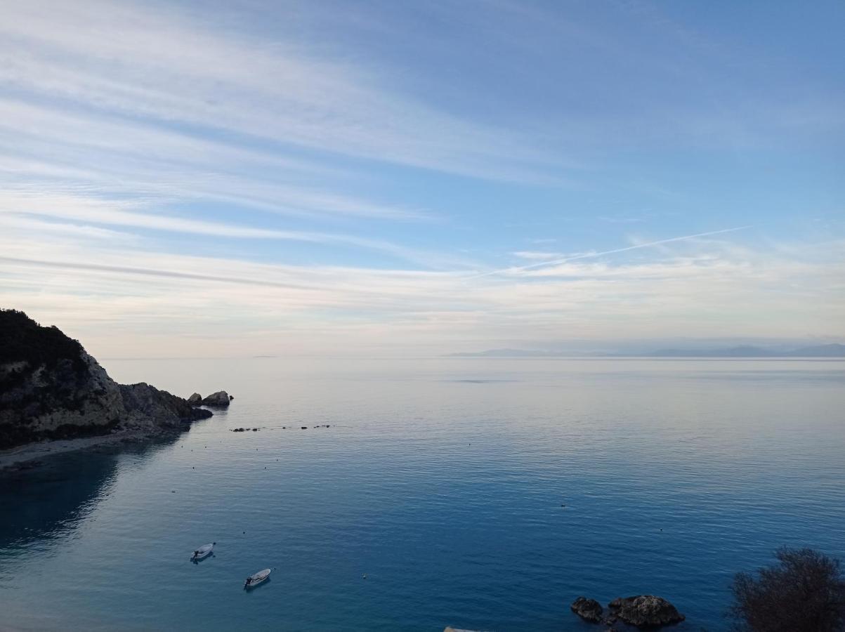 Ostria Hotel Áyios Nikítas Buitenkant foto