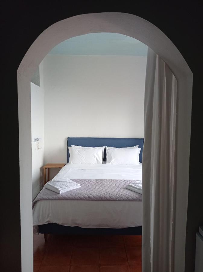 Ostria Hotel Áyios Nikítas Buitenkant foto
